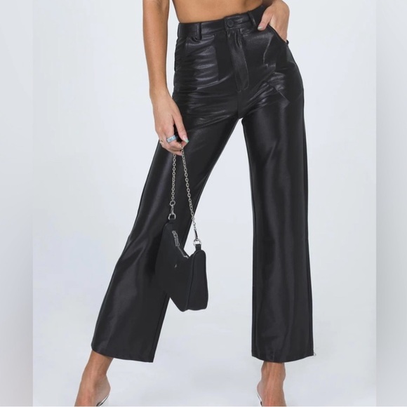 🆕Princess Polly “Martha” Shiny Pants, Size 4 - Picture 1 of 10